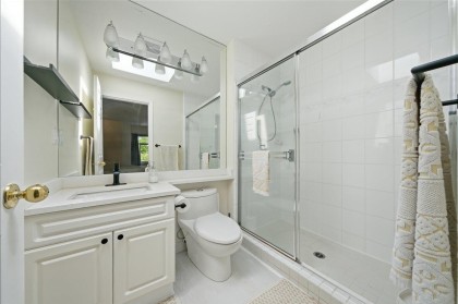 Photo 18 at 309 - 1550 Fell Avenue, Mosquito Creek, North Vancouver