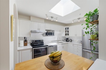 Photo 8 at 309 - 1550 Fell Avenue, Mosquito Creek, North Vancouver