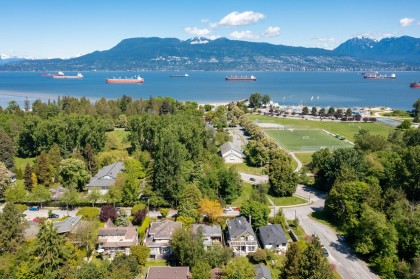 Photo 1 at 4316 W 2nd Avenue, Point Grey, Vancouver West