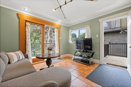 Photo 3 at 2820 W 13th Avenue, Kitsilano, Vancouver West