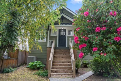 Photo 1 at 2820 W 13th Avenue, Kitsilano, Vancouver West