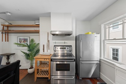 Photo 5 at 2820 W 13th Avenue, Kitsilano, Vancouver West