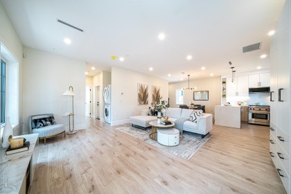 Photo 4 at 972 Park Drive, Marpole, Vancouver West