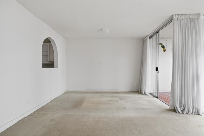 Photo 24 at 402 - 2135 Argyle Avenue, Dundarave, West Vancouver