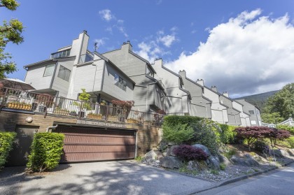 Photo 5 at 2 - 2151 Banbury Road, Deep Cove, North Vancouver