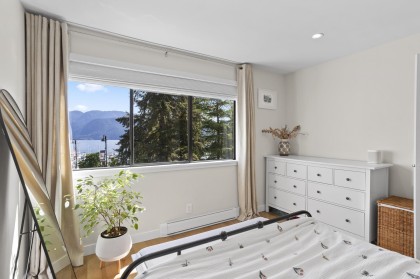 Photo 15 at 2 - 2151 Banbury Road, Deep Cove, North Vancouver