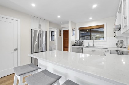 Photo 11 at 2 - 2151 Banbury Road, Deep Cove, North Vancouver
