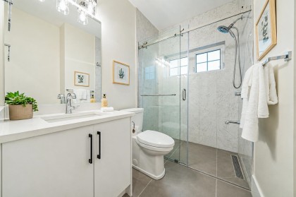 Photo 3 at 970 Park Drive, Marpole, Vancouver West