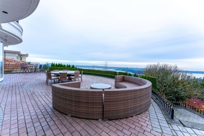 Photo 2 at 1409 Chartwell Drive, Chartwell, West Vancouver