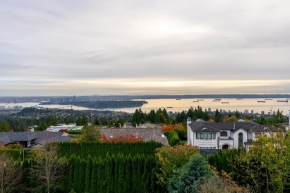 Photo 9 at 1409 Chartwell Drive, Chartwell, West Vancouver
