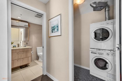 Photo 13 at 514 - 1708 Columbia Street, False Creek, Vancouver West