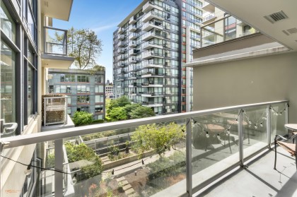 Photo 17 at 514 - 1708 Columbia Street, False Creek, Vancouver West