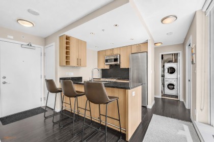 Photo 7 at 514 - 1708 Columbia Street, False Creek, Vancouver West