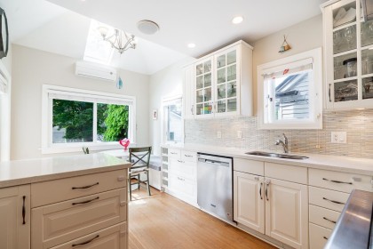 Photo 6 at 242 W 21st Avenue, Cambie, Vancouver West