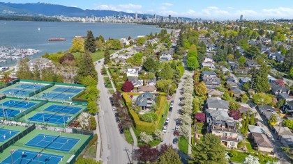 Photo 4 at 3850 Point Grey Road, Point Grey, Vancouver West