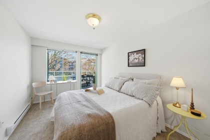 Photo 20 at 205 - 565 17th Street, Ambleside, West Vancouver