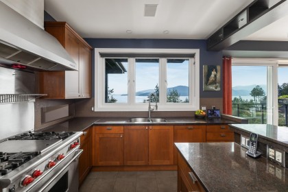 Photo 7 at 75 Tidewater Way, Lions Bay, West Vancouver
