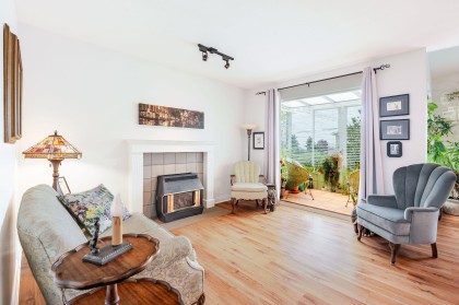 Photo 2 at 3298 Mahon Avenue, Upper Lonsdale, North Vancouver