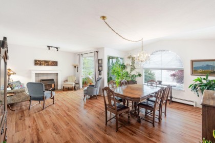 Photo 3 at 3298 Mahon Avenue, Upper Lonsdale, North Vancouver
