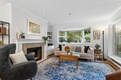 Photo 2 at 105 - 2256 W 7th Avenue, Kitsilano, Vancouver West