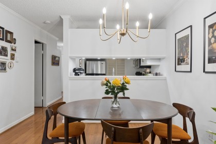 Photo 6 at 105 - 2256 W 7th Avenue, Kitsilano, Vancouver West