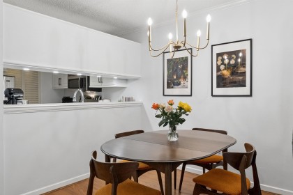 Photo 9 at 105 - 2256 W 7th Avenue, Kitsilano, Vancouver West