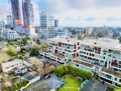 Photo 2 at 759 W 41st Avenue, Cambie, Vancouver West