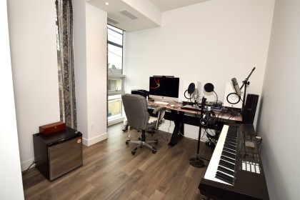 Photo 13 at 759 W 41st Avenue, Cambie, Vancouver West