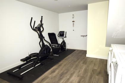 Photo 11 at 759 W 41st Avenue, Cambie, Vancouver West