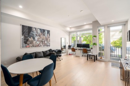Photo 10 at 104 - 1591 Bowser Avenue, Norgate, North Vancouver