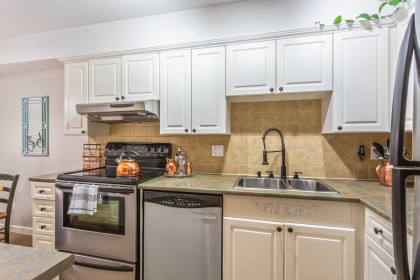 Photo 6 at 205 - 1518 Bowser Avenue, Norgate, North Vancouver