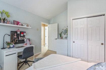 Photo 15 at 205 - 1518 Bowser Avenue, Norgate, North Vancouver