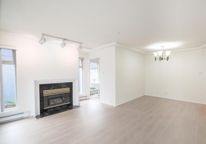 Photo 10 at 203 - 865 W 15th Avenue, Fairview VW, Vancouver West