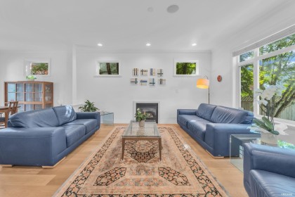 Photo 6 at 2459 Mathers Avenue, Dundarave, West Vancouver