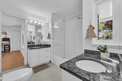 Photo 22 at 2459 Mathers Avenue, Dundarave, West Vancouver