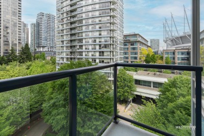 Photo 26 at 808 - 939 Expo Boulevard, Yaletown, Vancouver West