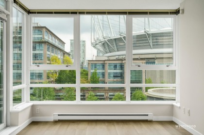 Photo 8 at 808 - 939 Expo Boulevard, Yaletown, Vancouver West