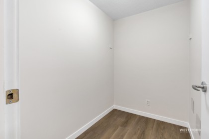 Photo 21 at 808 - 939 Expo Boulevard, Yaletown, Vancouver West