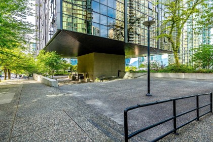 Photo 2 at 1312 - 1333 W Georgia Street, Coal Harbour, Vancouver West