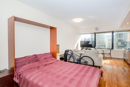 Photo 12 at 1312 - 1333 W Georgia Street, Coal Harbour, Vancouver West