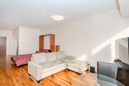Photo 15 at 1312 - 1333 W Georgia Street, Coal Harbour, Vancouver West