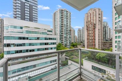 Photo 22 at 808 - 821 Cambie Street, Downtown VW, Vancouver West