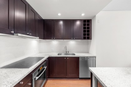 Photo 7 at 808 - 821 Cambie Street, Downtown VW, Vancouver West