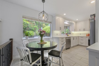 Photo 9 at 1659 Deep Cove Road, Deep Cove, North Vancouver