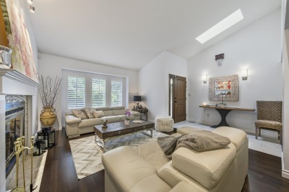 Photo 4 at 1659 Deep Cove Road, Deep Cove, North Vancouver