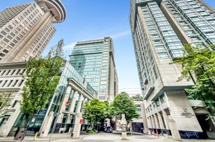 Photo 1 at 2010 - 438 Seymour Street, Downtown VW, Vancouver West