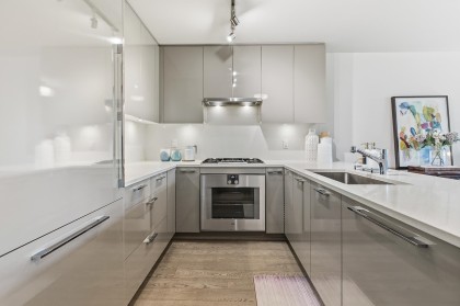 Photo 3 at 307 - 4488 Cambie Street, Cambie, Vancouver West