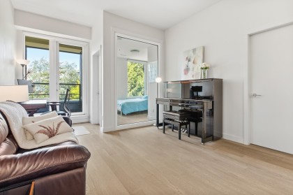 Photo 11 at 307 - 4488 Cambie Street, Cambie, Vancouver West