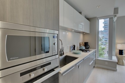 Photo 3 at 703 - 1221 Bidwell Street, West End VW, Vancouver West