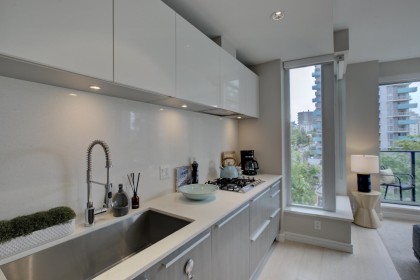 Photo 4 at 703 - 1221 Bidwell Street, West End VW, Vancouver West